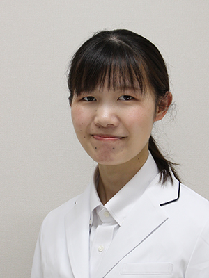 医員 岩崎 里衣(いわさき りえ)